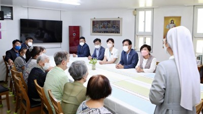 의왕시의회 노인양로원 마리아의집 방문