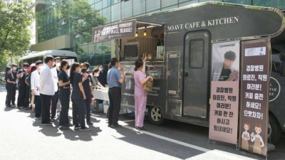 한국커피바리스타협회, 국립 경찰병원에 커피차 선물