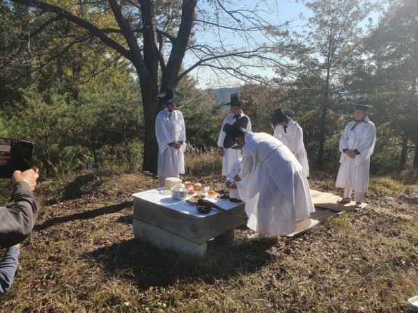 158.안산시  향토문화재 제22호 팔곡당산 산신제 성황리 마무리 (1).jpg