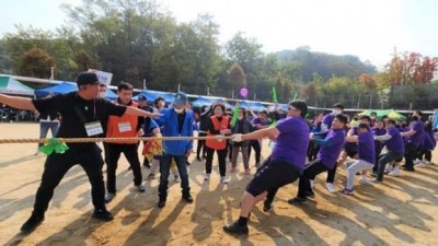 제34회 시민의 날 기념 목감동 체육대회 및 감따오기 한마음 축제 성황리 개최