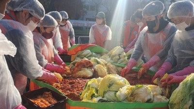 정왕1동 지역사회보장협의체, 유관단체와 함께하는 ‘사랑나눔 김장축제’ 풍성