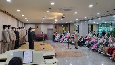 시흥시립합창단이 선물한 사랑의 시간, 「찾아가는 음악회」공연 ‘호응’