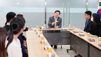 이상일 용인특례시장, ‘굿네이버스’ 경기용인지부 찾아갔다