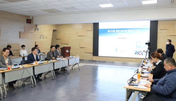 (광명2-1)광명시는 지난 17일 시청 중회의실에서 철산4동방면 철산역 출입구 신설 검토를 위한 사전타당성조사 용역 착수보고회를 개최했다.jpg