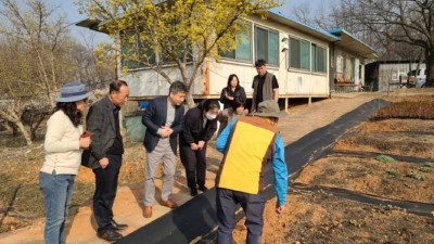 ‘봄과 함께 마을교육 꽃피워요’ 신현동 주민자치회, 포리초 마을교육자치 현장 간담회 개최