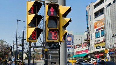 수지구, 빨간불 잔여시간 표시 신호등 확대 설치