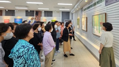 죽전1동, 서양화가 김신주 작가 전시회 개최