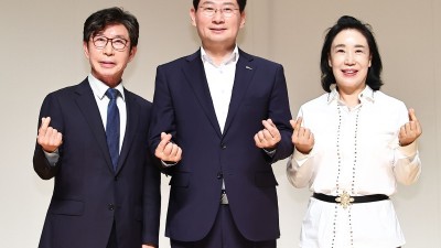 용인시장학재단, ‘2023년 장학증서 수여식’ 개최