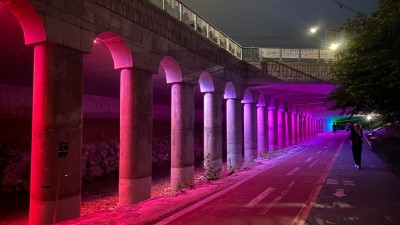 신봉동, 정평천 신봉2교 아래 120m LED조명 밝혔다