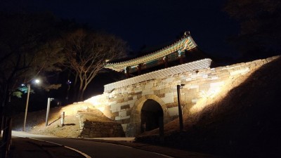 밤에도 아름다운 남한산성, 빛으로 완성하다