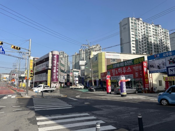 10. 용인어정가구단지가 용인시의 상점가 상인회로 등록됐다.jpg