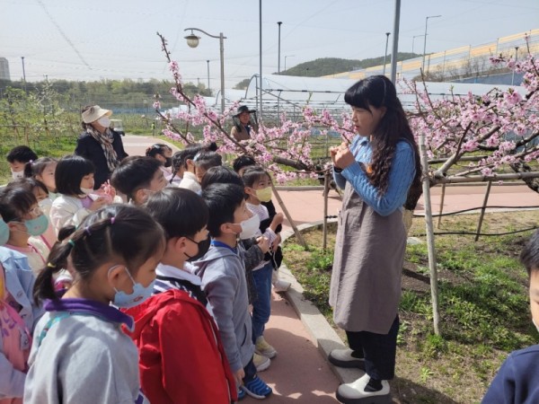 6.수원시과수공원산책하고다채로운체험하세요!.jpg