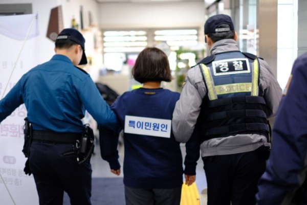 보도자료5+신현동+민원실,+특이민원+모의훈련.jpg