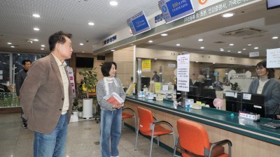 하은호 군포시장, 야간민원 근무자 방문 격려