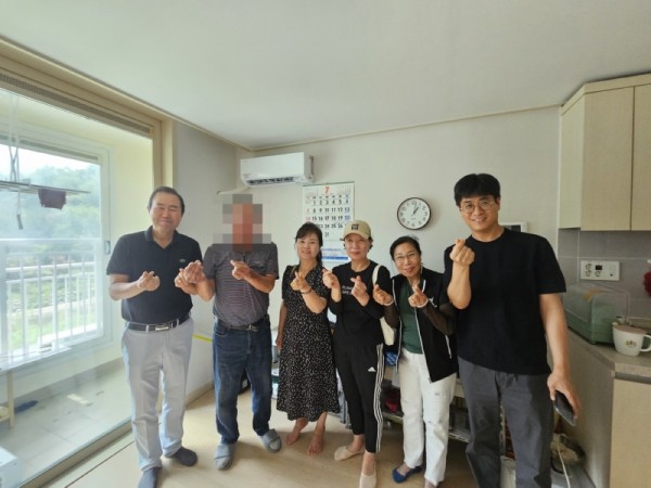 보도자료4+목감동+지역사회보장협의체,+폭염+대비+취약계층+위한+에어컨+지원.jpg