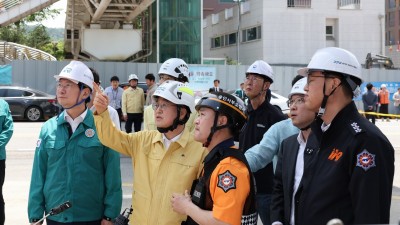 공사장 천공기 전도사고 현장 찾은 김동연, “신속한 정밀안전점검. 주민들의 안전한 일상복귀 위해 최선 다할 것” 강조